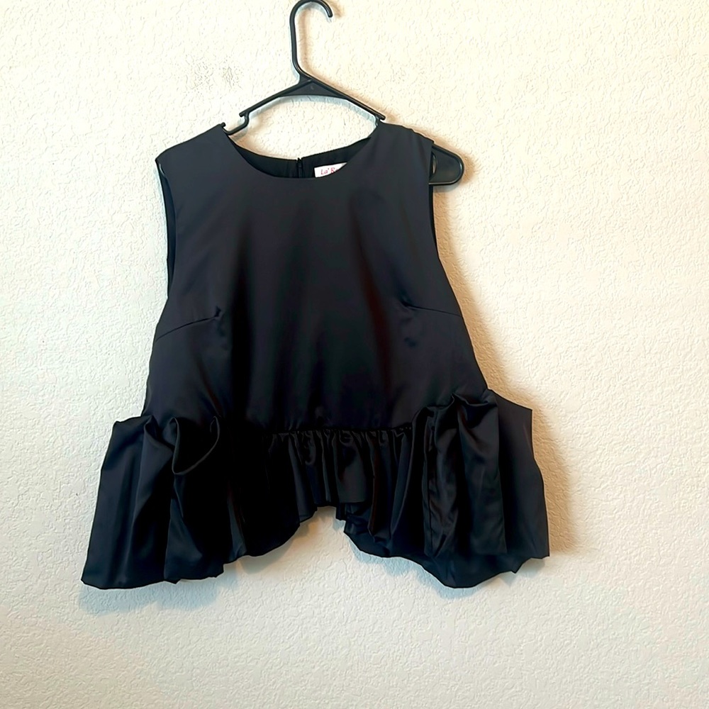 NWOT La Ros black top